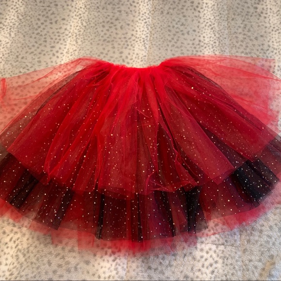 Very full tulle tutu with velour bodysuit. - Picture 10 of 13
